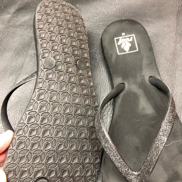 Reef - Picture 3 of 3